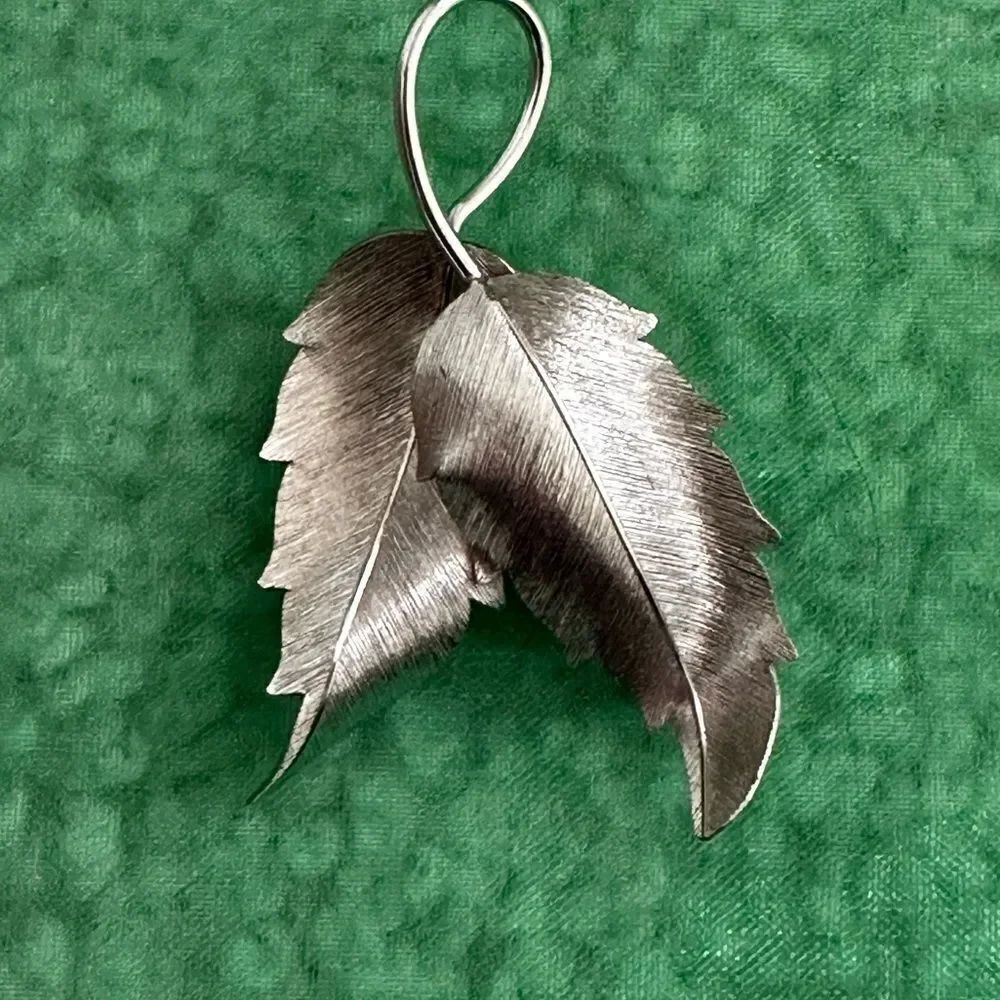 Vintage Leaves Etched Signed Kremers Silver Brooch Pendant Pin